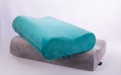 وداعاً لآلام الاستيقاظ.. أفضل مخدة طبية للرقبة لنوم هادئ وعميق